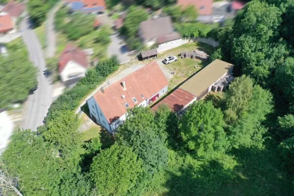 Immobilie in Holzheim - Großes Anwesen mit 4446m2 Grund, Wohnhaus und Nebengebäuden! - Bild 2