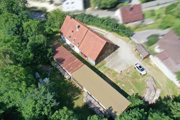 Immobilie in Holzheim - Großes Anwesen mit 4446m2 Grund, Wohnhaus und Nebengebäuden! - Bild 3