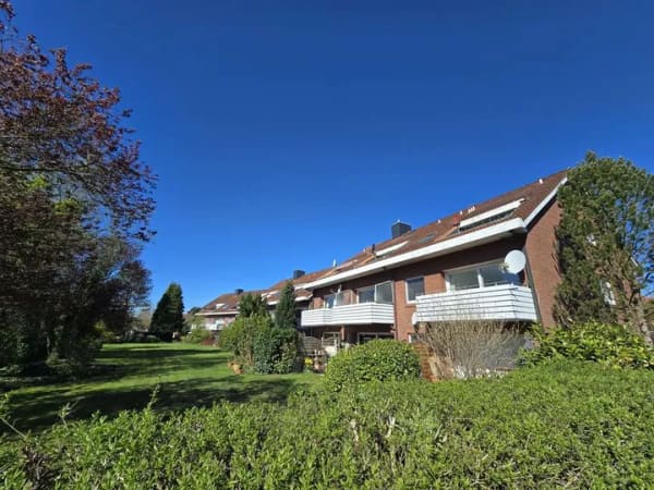 Immobilie in Tangstedt - Große Eigentumswohnung mit Traumblick - stadtnah und grün - Bild 0