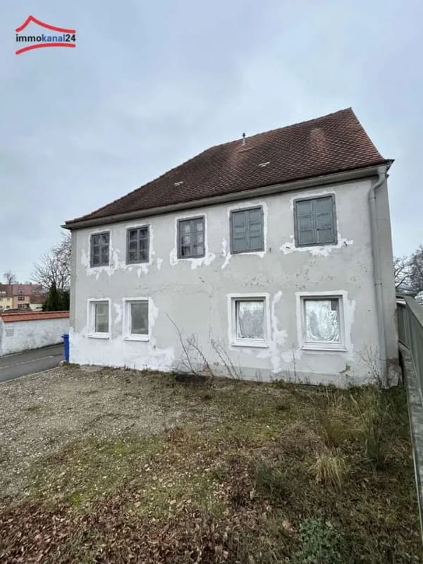 Immobilie in Oettingen i.Bay. - Ein Haus voller Möglichkeiten – mit Garten an der Wörnitz in 86732 Oettingen - Bild 0