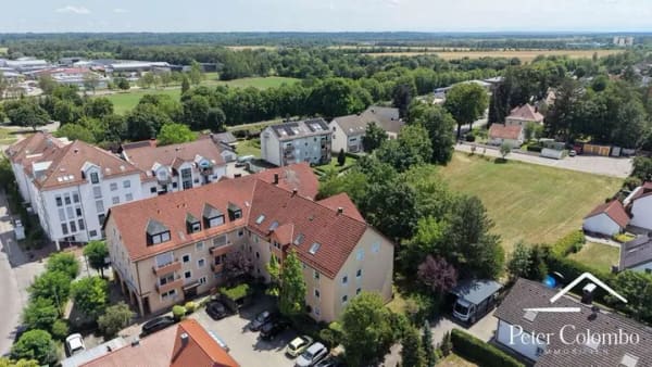Immobilie in Klosterlechfeld - Top gepflegte 3-Zimmer-Wohnung im 1. OG mit Südbalkon & Blick ins Grüne, TG-Stellplatz inklusive - Bild 0