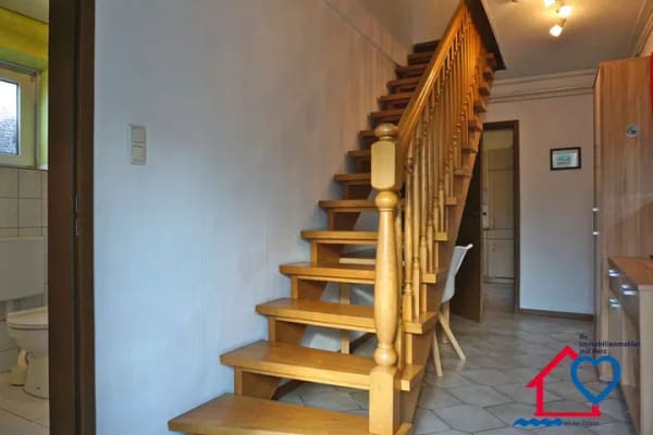 Immobilie in Behrensdorf - Behrensdorf an der Ostsee: Solides Wohnhaus, wohnähnliches Nebengebäude und Bauland - Bild 1