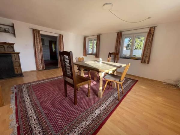 Immobilie in Oberostendorf - Viel Platz für Ihre Ideen: Bauernhaus mit Nebengebäuden auf großem Grundstück - Bild 3