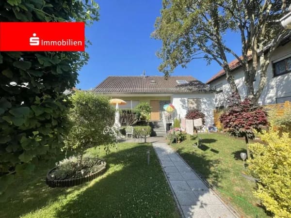 Immobilie in Roßdorf - Zweifamilienhaus in beliebter Lage - Bild 0