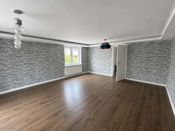 Immobilie in Ochsenhausen - Teilmodernisierte Doppelhaushälfte mit 149 m² Wohnfläche in Ochsenhausen - Bild 3