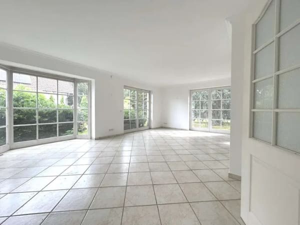 Immobilie in Hartenholm - Exklusiv wohnen im Grünen - Bild 2