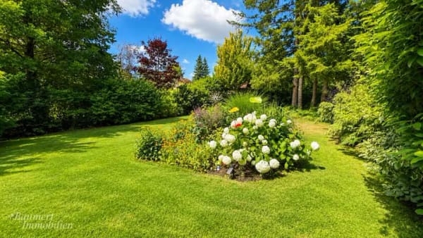 Immobilie in Mühlenbecker Land - Wohnen mit Stil – Exklusives Einfamilienhaus mit separatem Bürobereich - Bild 1