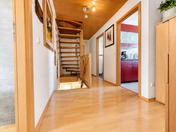 Immobilie in Dettingen unter Teck - Top-Angebot: 3 Zimmer mit ausgebauter Bühne – sofort bezugsfrei - Bild 0