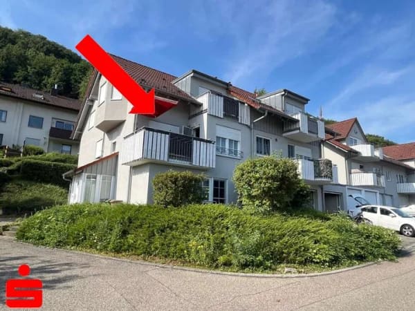 Immobilie in Ingelfingen - Charmante 3-Zimmer-Wohnung mit Balkon und traumhafter Aussicht in ruhiger Wohnlage von Ingelfingen - Bild 0
