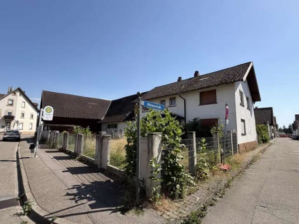 Immobilie in Iffezheim - ***Bestandsimmobilie oder Baugrundstück für bis zu ca. 12 Wohnungen zu verkaufen**** - Bild 0