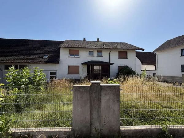 Immobilie in Iffezheim - ***Bestandsimmobilie oder Baugrundstück für bis zu ca. 12 Wohnungen zu verkaufen**** - Bild 1