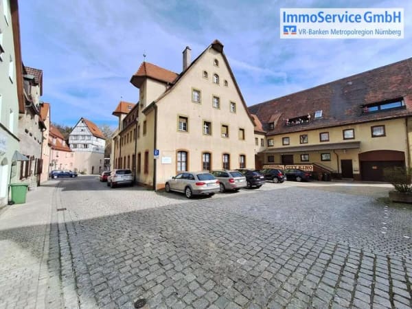 Immobilie in Hersbruck - Altstadtflair genießen - leerstehende 2-Zimmer-Wohnung mitten in Hersbruck - Bild 0