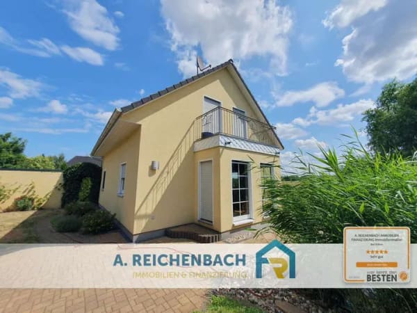 Immobilie in Bad Düben - Einziehen und wohlfühlen – Bezugsfertiges Einfamilienhaus mit Terrasse, Balkon und Naturteich! - Bild 0