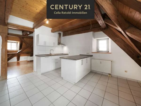 Immobilie in Geisingen - Wohnen mit Charakter – stilvolle Maisonettewohnung im denkmalgeschützten Dachgeschoss - Bild 0