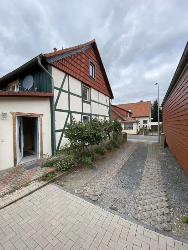 Immobilie in Ilsenburg - Charmantes Einfamilienhaus mit Potenzial in ruhiger Lage von Drübeck - Bild 1