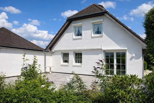 Immobilie in Hamberge - Großzügiges Einfamilienhaus mit herrlich eingewachsenem Grundstück auf rund  245 qm Gesamtfläche - Bild 1