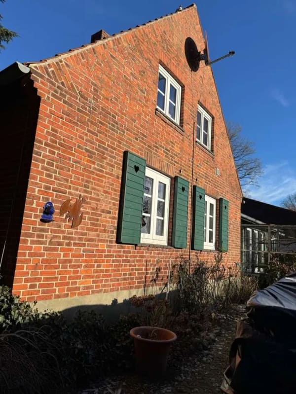 Immobilie in Rehlingen - Ehemalige Hofstelle mit Wohnhaus, Ausbaureserve, Scheune und Reitplatz - Bild 1