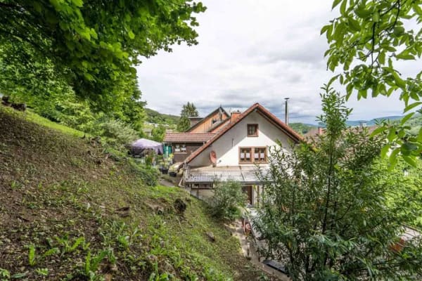 Immobilie in Stühlingen - Voll vermietetes Dreifamilienhaus in Stühlingen – Kapitalanlage mit stabilen Mieteinnahmen - Bild 2