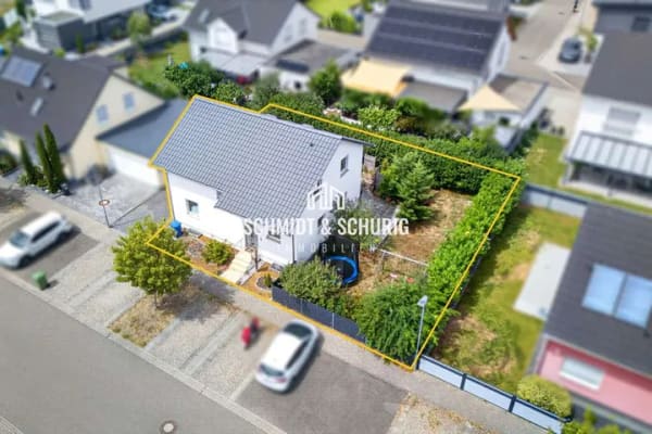 Immobilie in Dettenheim - Familienglück in Liedolsheim – Einfamilienhaus mit Garten und Carport - Bild 0