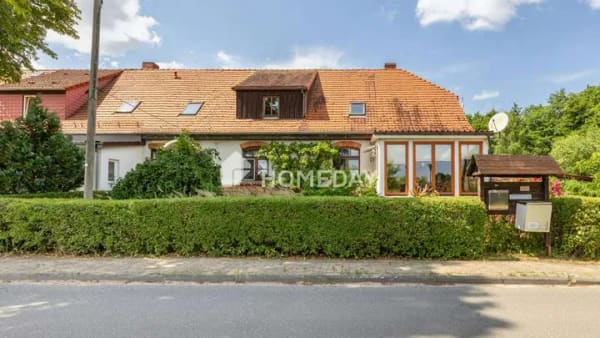 Immobilie in Hoppenrade - Doppelhaushälfte mit Einliegerwohnung und über 2.200 Quadratmetern Grundstück - Bild 2