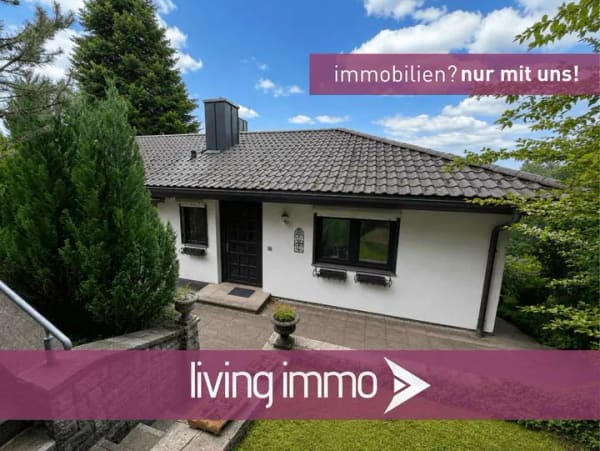 Immobilie in Thyrnau - Wohnen im Grünen: Unterkellerter Bungalow mit weitläufigem Grundstück in Thyrnau bei Passau - Bild 0