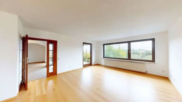 Immobilie in Thyrnau - Wohnen im Grünen: Unterkellerter Bungalow mit weitläufigem Grundstück in Thyrnau bei Passau - Bild 1