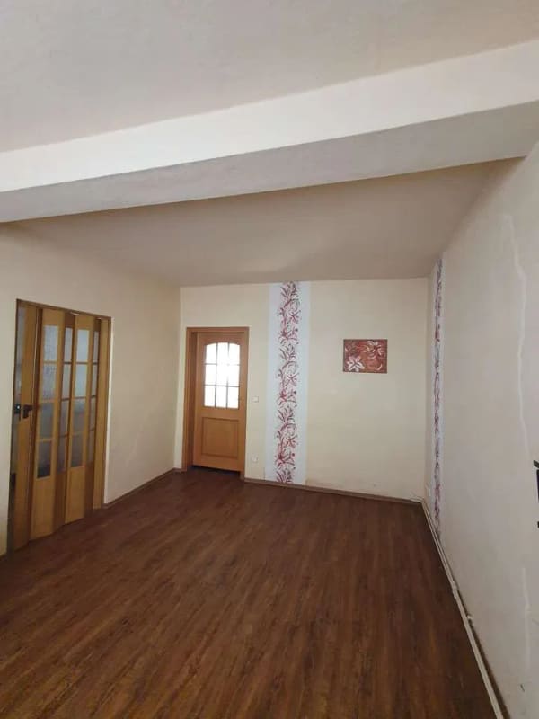 Immobilie in Gräfenhainichen - Reihenmittelhaus mit großem Grundstück, Nebengebäuden und Ausbaupotenzial in Gräfenhainichen - Bild 4