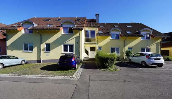 Immobilie in Bad Rappenau - Kapitalanlage oder späteres Eigenheim – 2-Zimmer-DG-Wohnung in Zimmerhof - Bild 1