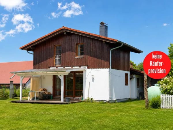 Immobilie in Hintersee - HORN IMMOBILIEN ++ Charmantes Einfamilienhaus in Hintersee am Stettiner Haff - Bild 0