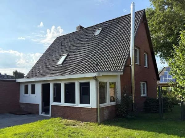 Immobilie in Moorrege - Modernisiertes Einfamilienhaus mit großzügigem Anbau und Südgarten - Bild 2