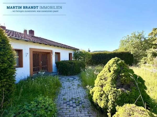 Immobilie in Waldems - Handwerker aufgepasst !
Freistehendes Einfamilienhaus in schöner Wohnlage von Waldems / Wüstems... - Bild 3