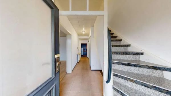 Immobilie in Germersheim - ~~ ZENTRAL GELEGENES STADTHAUS MIT INDIVIDUELLEM POTENZIAL ~~ - Bild 1