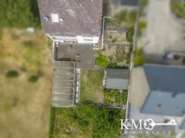 Immobilie in Volkesfeld - Viel Platz für die Familie: Einfamilienhaus mit Einliegerwohnung und großem Grundstück - Bild 4