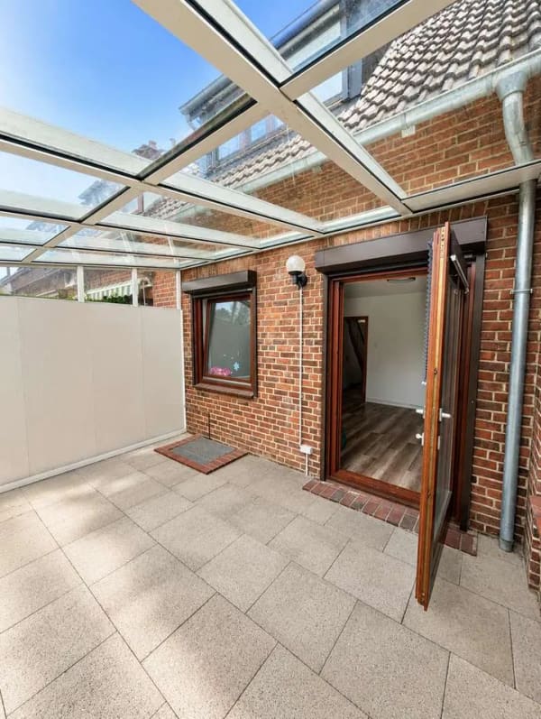 Immobilie in Schönkirchen - Reihenmittelhaus mit Wintergarten-Dachstudio-Vollkeller-Renoviert - Bild 2