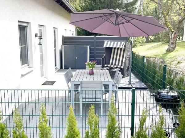 Immobilie in Fünfseen - Top-Anlageobjekt: 4-Sterne Ferienhaus 200m zum Plauer See mit hoher Auslastung - Bild 1