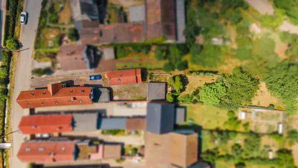 Immobilie in Saalfeld/Saale - Ein Haus mit Seele, Raum zum Leben und Platz für neue Geschichten - Bild 1