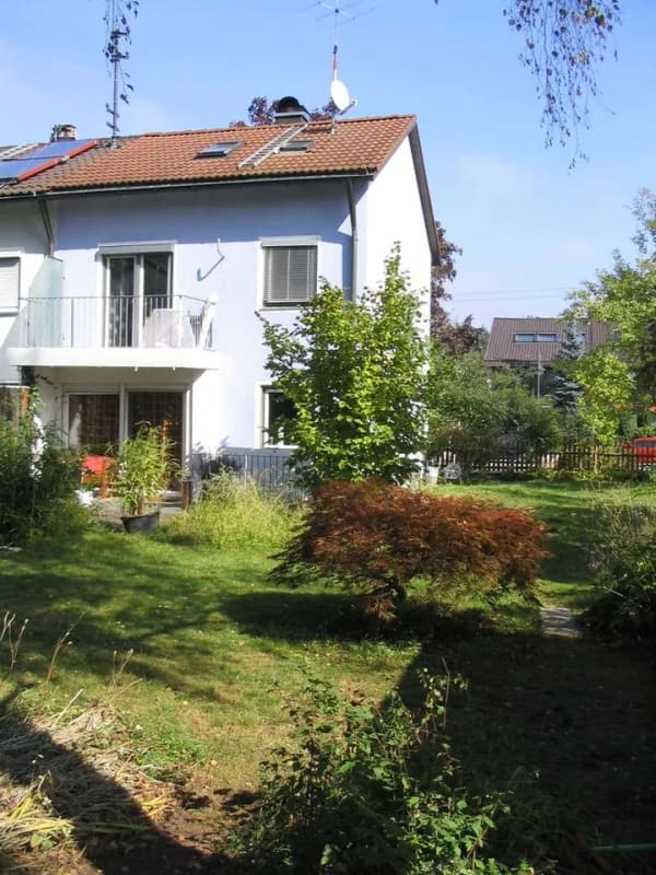 Immobilie in Hohenbrunn - Reiheneckhaus auf sonnigem Grundstück mit großem grünem Garten  Erbpacht – provisionsfrei direkt vom - Bild 0