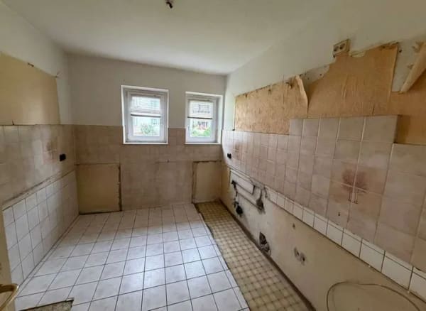 Immobilie in Reinbek - 3-Zimmer-Wohnung mit Südbalkon – Gestalten Sie Ihr neues Zuhause ganz nach Ihren Vorstellungen - Bild 3