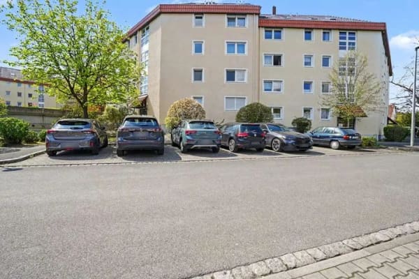 Immobilie in Stein - Helle 2,5-Zimmer-Wohnung mit Süd/West-Balkon und Stellplatz in Stein bei Nürnberg - Bild 0