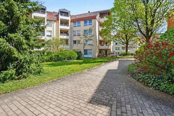 Immobilie in Stein - Helle 2,5-Zimmer-Wohnung mit Süd/West-Balkon und Stellplatz in Stein bei Nürnberg - Bild 1