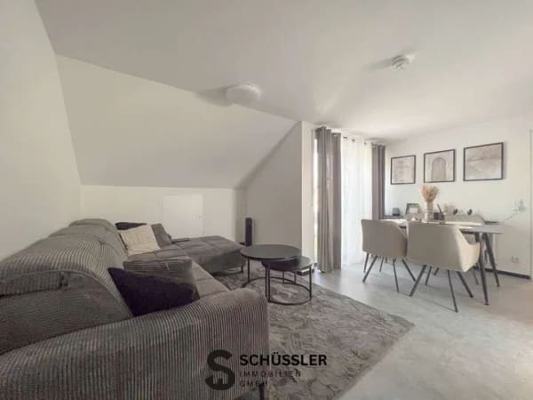Immobilie in Unterensingen - Attraktive 3-Zimmer-Dachgeschosswohnung mit EBK & Balkon in Unterensingen - Bild 0