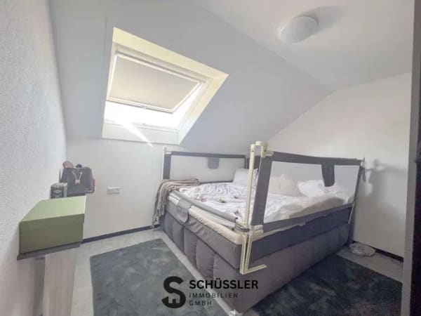 Immobilie in Unterensingen - Attraktive 3-Zimmer-Dachgeschosswohnung mit EBK & Balkon in Unterensingen - Bild 4