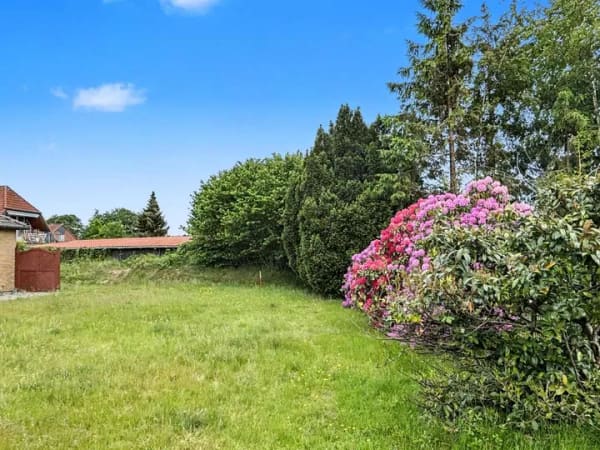 Immobilie in Gettorf - Bungalow auf großzügigem Grundstück – Sanierungsobjekt mit vielfältigen Möglichkeiten in Gettorf - Bild 2