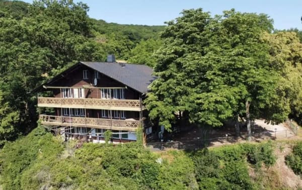 Immobilie in Trechtingshausen - DAS SCHWEIZERHAUS 
eine seltene Gelegenheit, etwas Einzigartiges zu besitzen - Bild 0