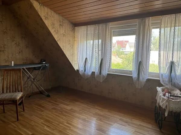 Immobilie in Bönnigheim - Freistehendes Einfamilienhaus mit tollem Grundstück - Bild 4