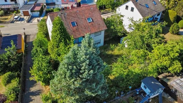Immobilie in Roth - Attraktives Mehrfamilienhaus mit 3 Wohneinheiten in Rothaurach bei Roth - Bild 2