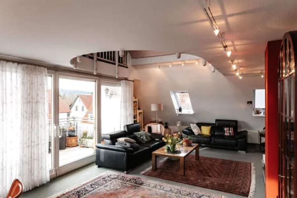 Immobilie in Simmozheim - Wohnen mit Penthouse-Feeling| Exklusive Maisonettewohnung mit Galerie| 2 Bäder en Suite + Südbalkon - Bild 3
