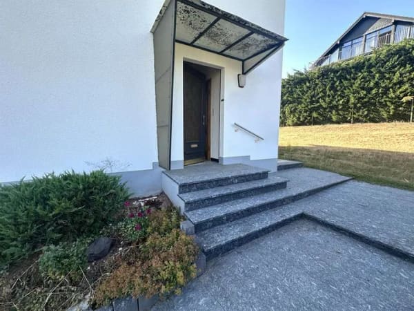 Immobilie in Nideggen - Freistehendes Einfamilienhaus in wunderbarer Lage von 52385 Nideggen-Wollersheim - Bild 3