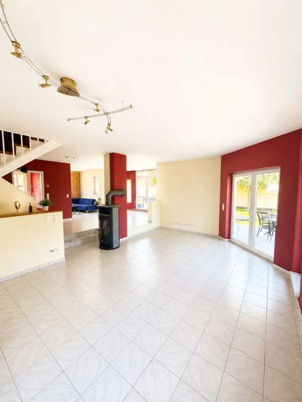 Immobilie in Sprendlingen - 🏡 Großzügiges Familienparadies mit Einliegerwohnung und traumhaftem Garten - Bild 2