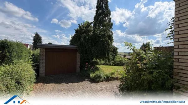 Immobilie in Gieboldehausen - Einfamilienhaus mit großem Grundstück – ideale Grundlage für Ihre individuelle Modernisierung! - Bild 3